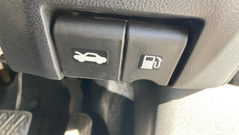 Nissan Juke 1.2 DiG-T Acenta 5dr Petrol Hatchback